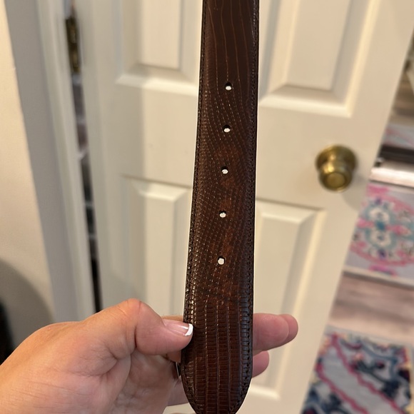 Vintage Captiva USA Brown Leather Belt w/ Large Silver Buckle. - Picture 5 of 9